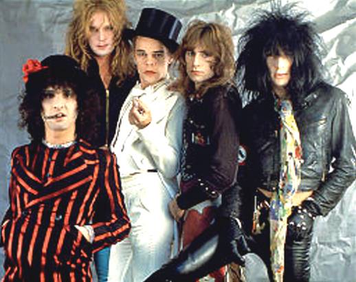  original New York Dolls which included guitarist-Johnny Thunders, 