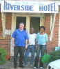 TomGravesRiverside.jpg (29014 bytes)