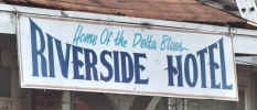 RiversideHsign.jpg (51334 bytes)